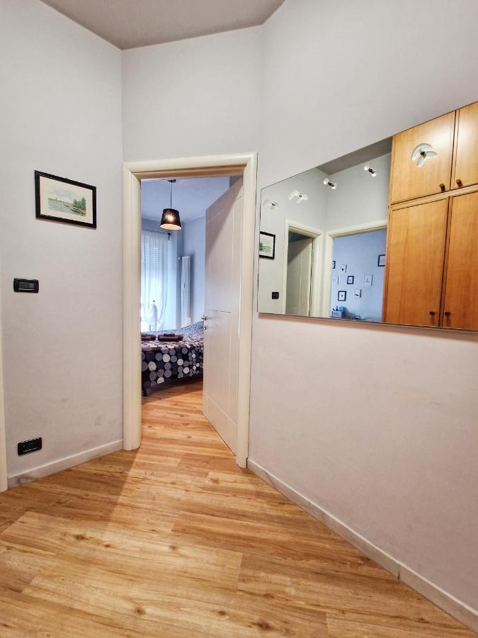 Ana'S Place Torino 3 Apartment Bagian luar foto
